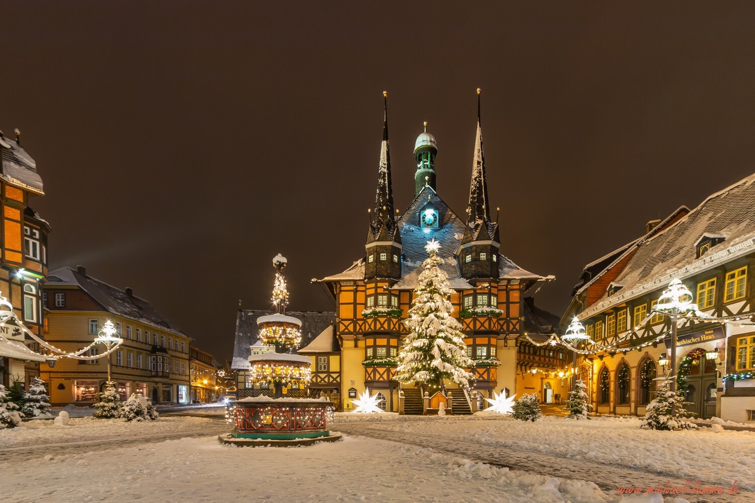 Der Marktplatz und das Rathaus Wernigerode