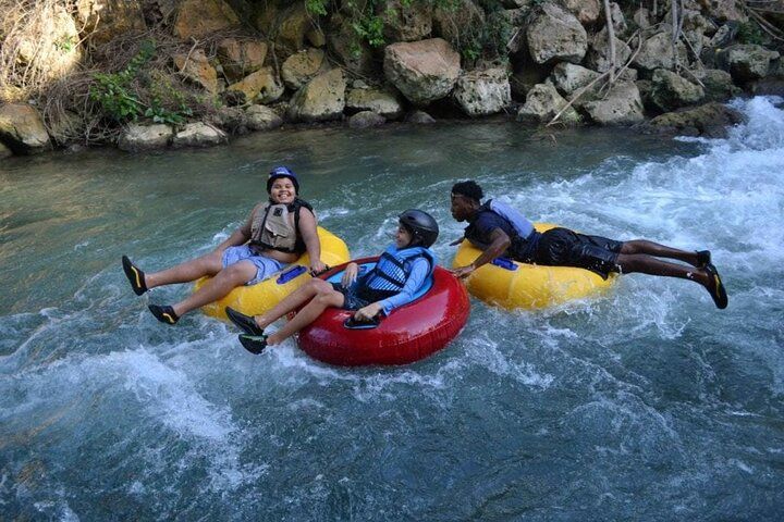 Rio Bueno River Tubing, Beach Adventure &amp; Sightseeing Tour