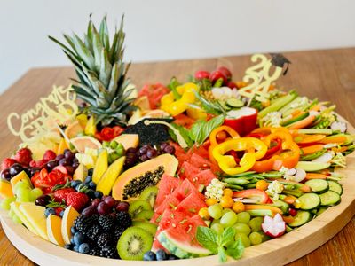 Mixed Fruit/Veggie Board