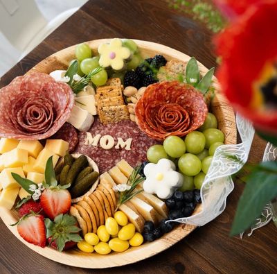 Mother’s Day Board