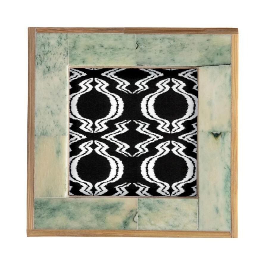 Frame w/ Bamboo Edge