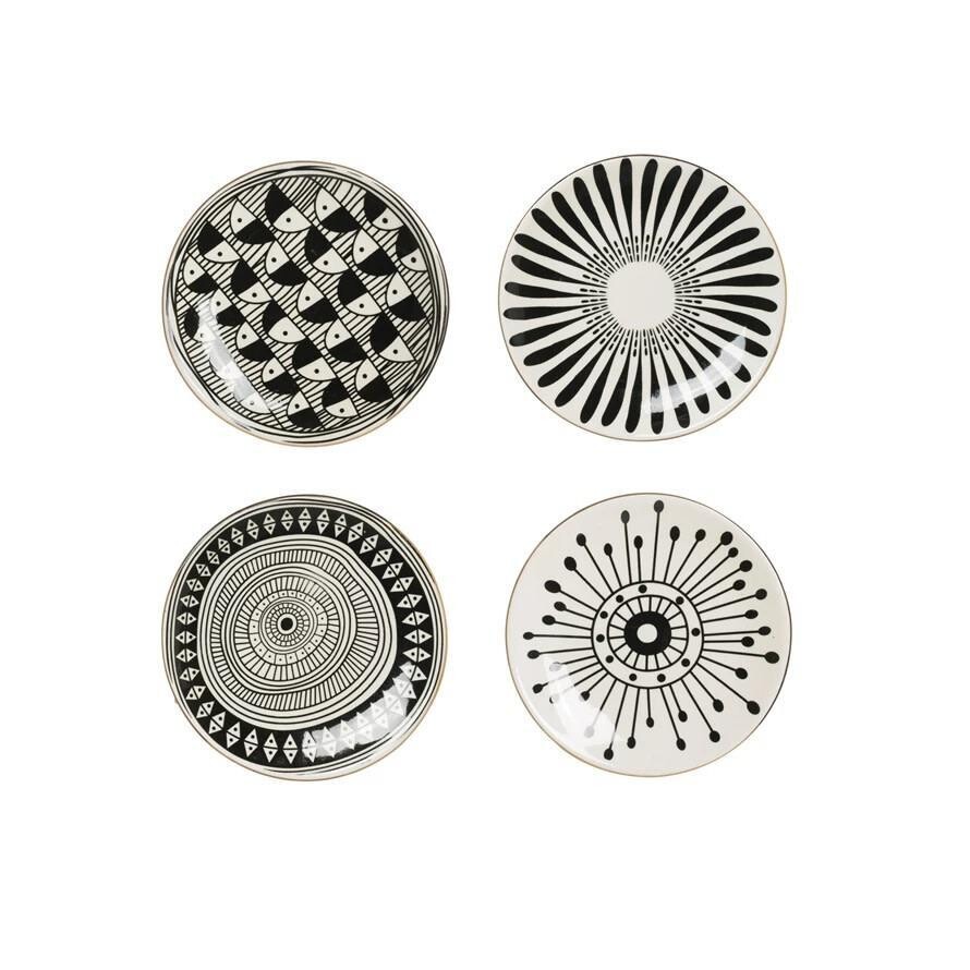 B&W Stoneware Plates - Set of 4