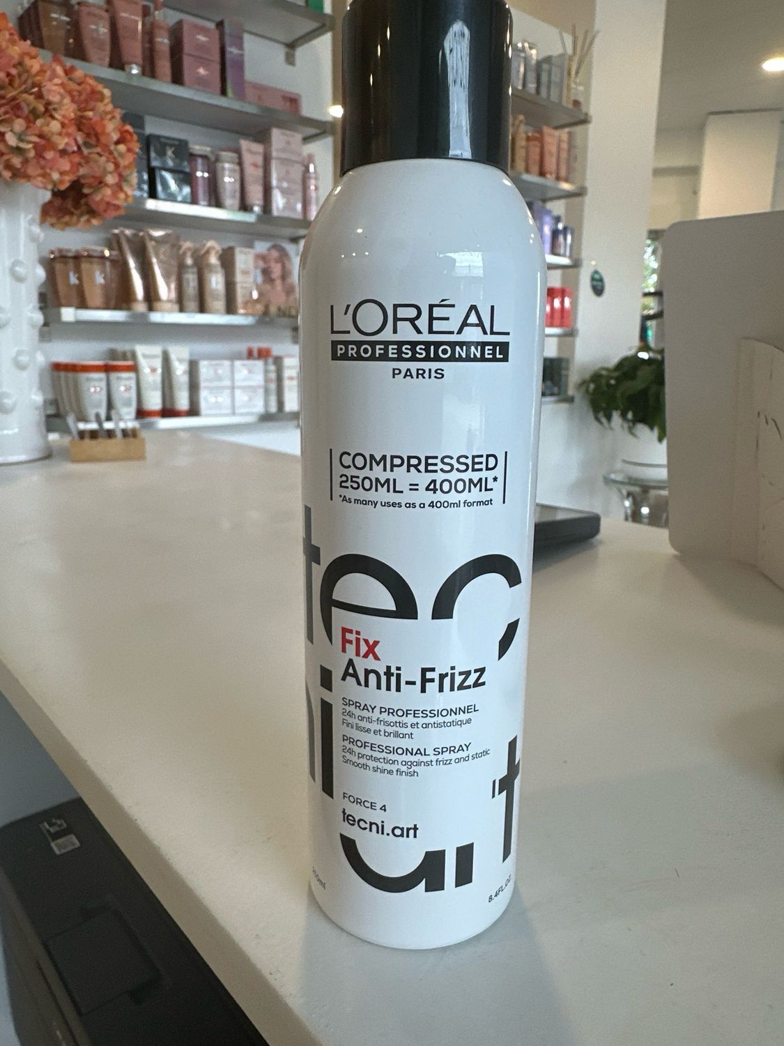 L’Oreal Professionel Tecni.ART Fix Anti-Frizz Spray