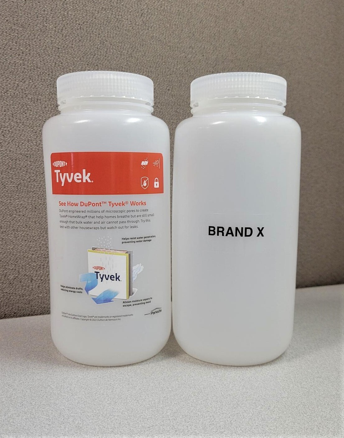 DuPont Tyvek Demo Bottle Kit