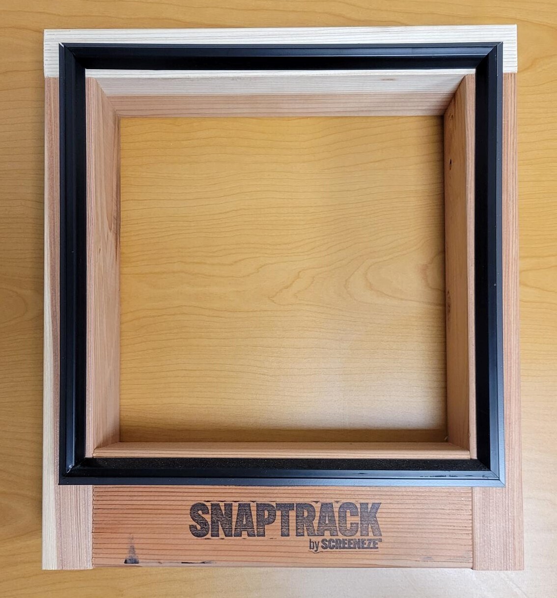 SCREENEZE Single Sided Demo Frame