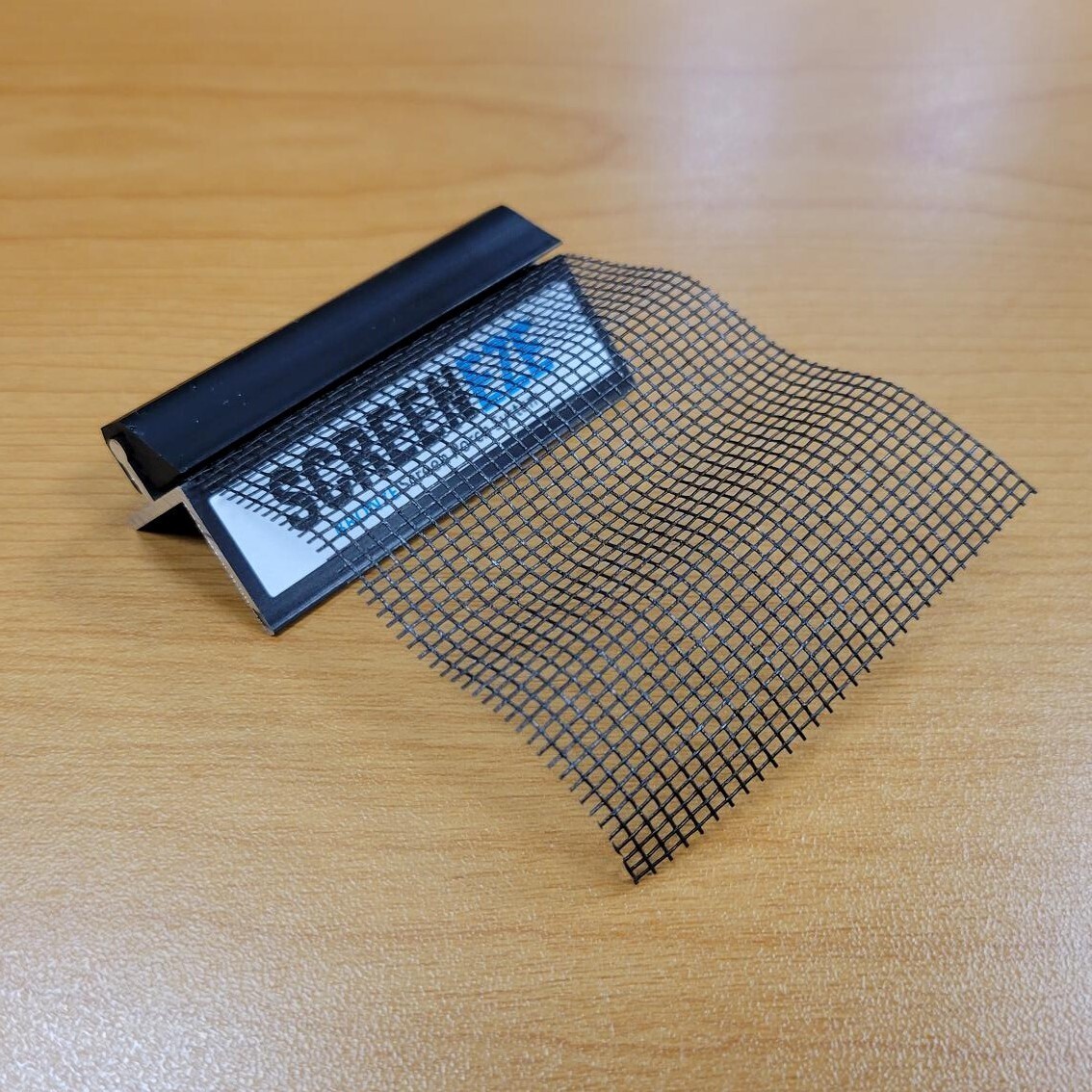 SCREENEZE Bronze Sample