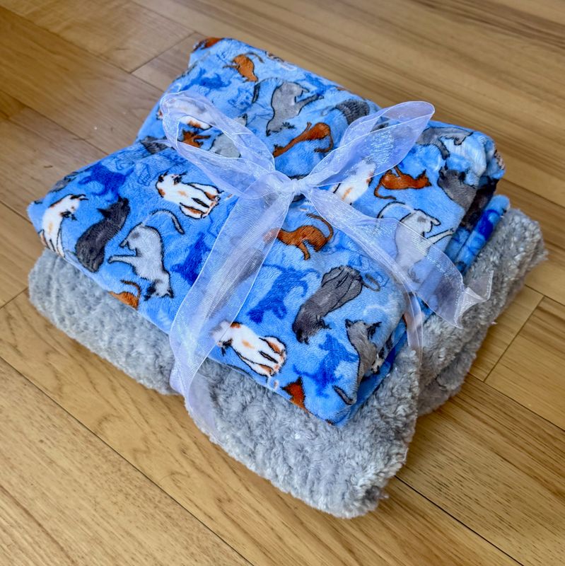 Super Soft Cuddle Adult Size Throw Kit