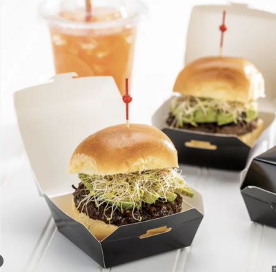 Burger Box with Custom Design - Pricing Chart Available -
Minimum Quantity: 1000