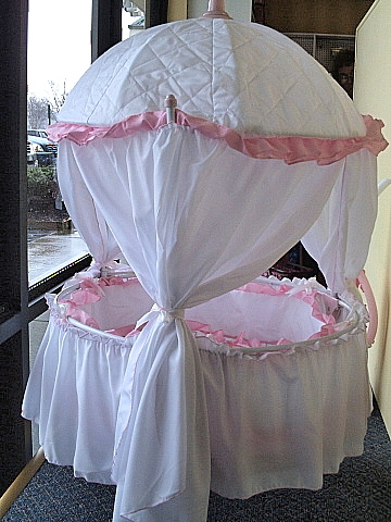 Rosalina Round Canopy Doll Bed
