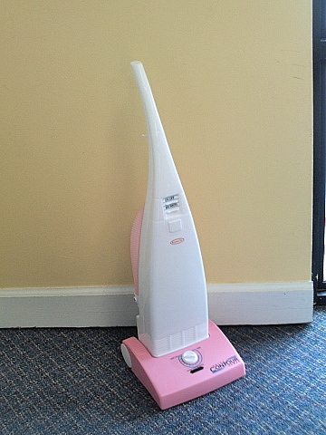 Rosalina Pink and White Vacuum