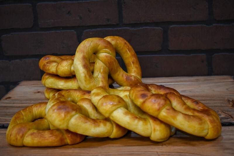 Pretzel Twists (8) Combo