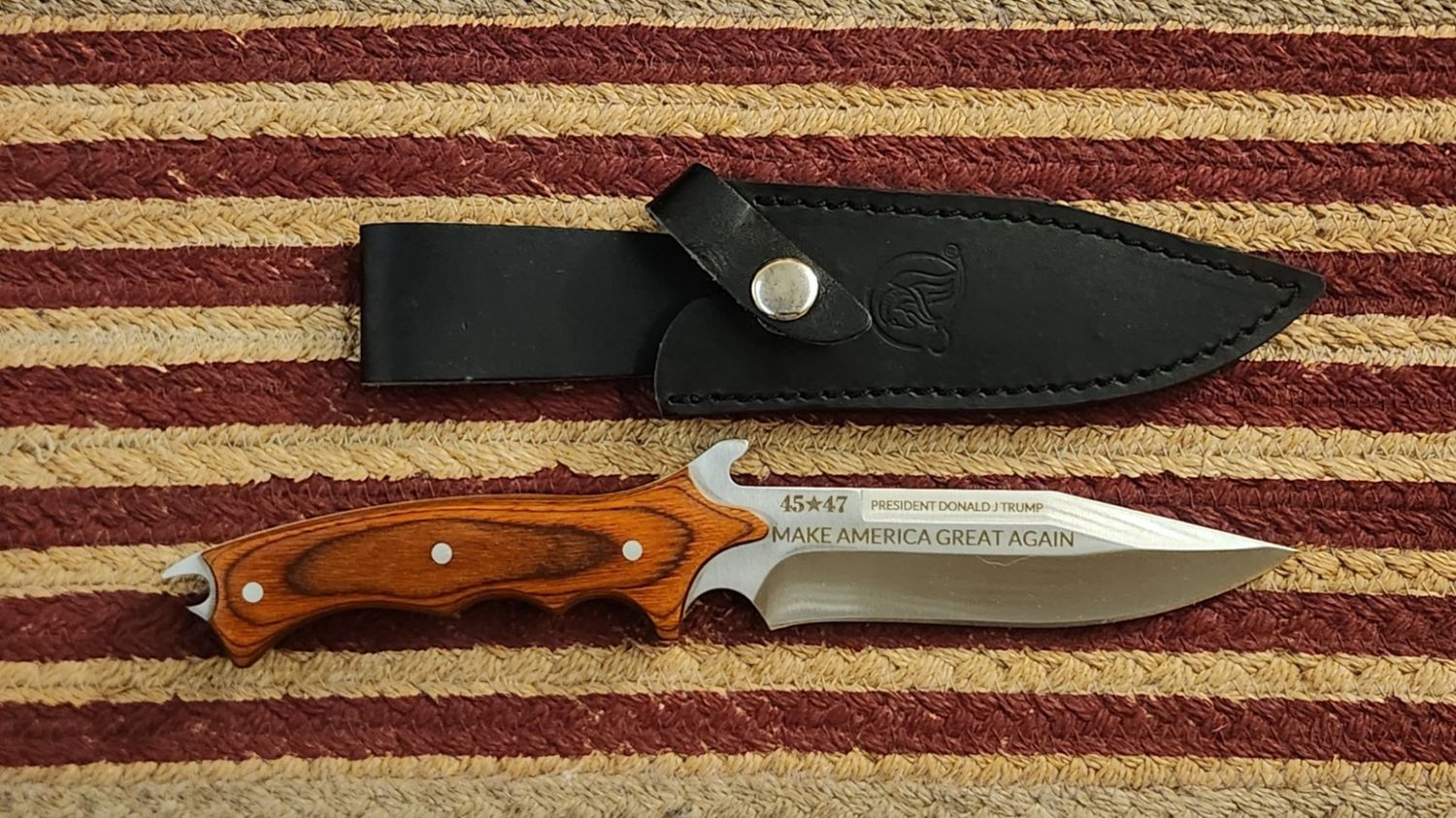 Fixed Blade Knife with Sheath