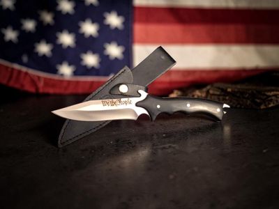 Fixed Blade Knife with Sheath