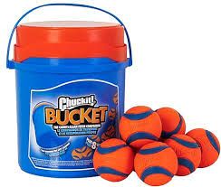 Chuck It! Bucket 8 Ultra Balls
