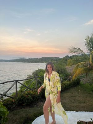 Vestido tipo camisero playero