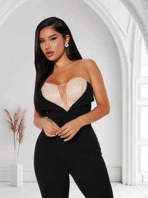 JUMPSUIT con apliques