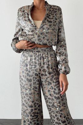 SET animal print