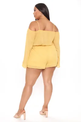 Romper amarillo tostado