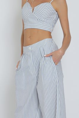 Set top y pantalón de rayas azules