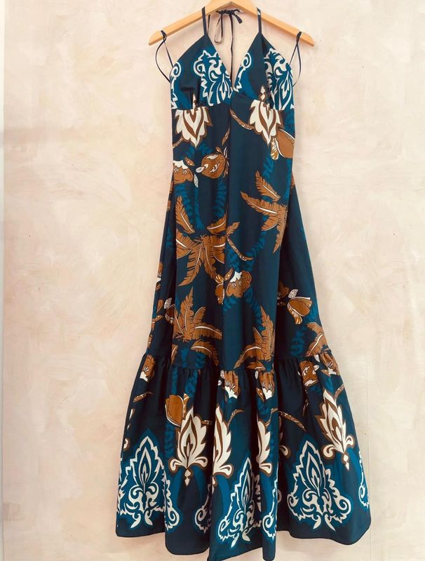 Vestido con palmeras