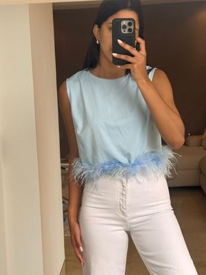 ANDRE-Blusa de plumas