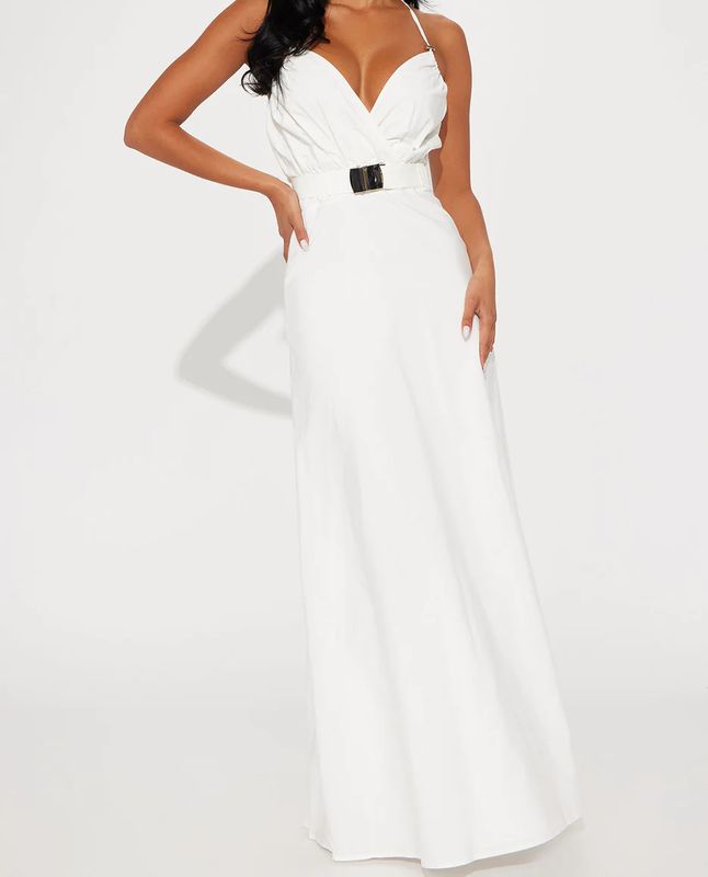 Vestido largo con cinturón