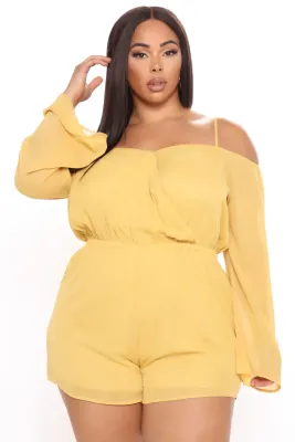 Romper amarillo tostado