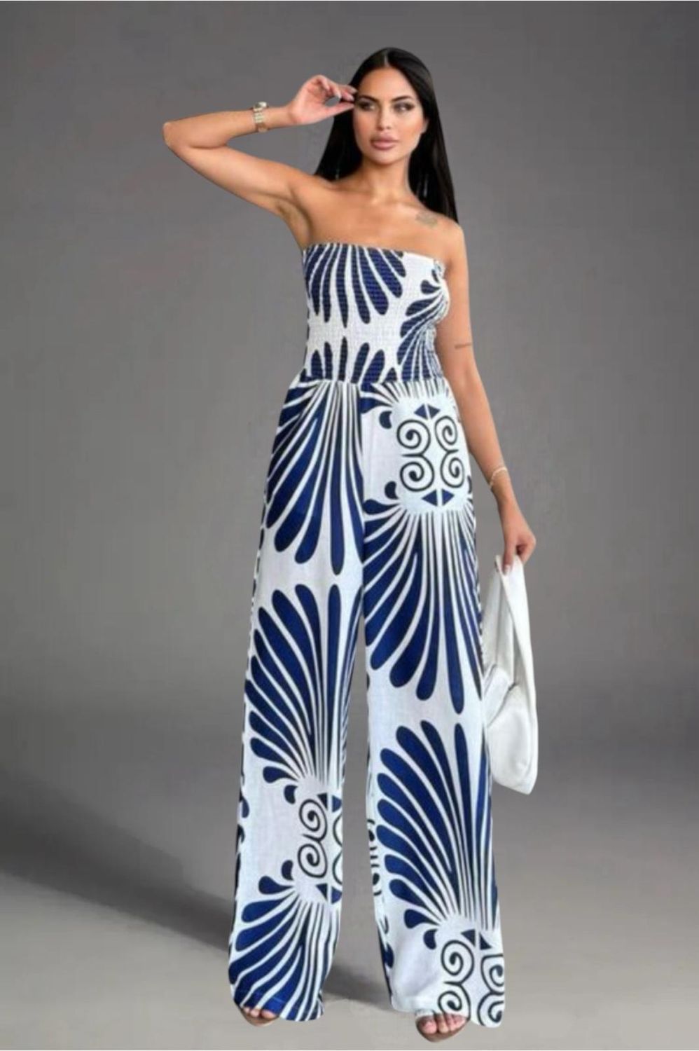 Jumpsuit con estampados de abanicos azul y blanco