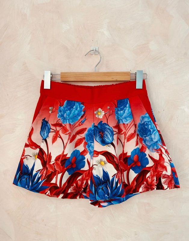 Short floral
