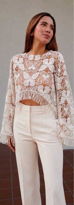 Top crochet papillon