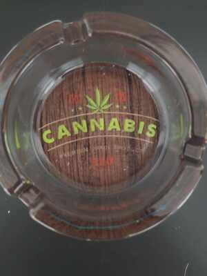Glass Ashtray Cannabis LMT
