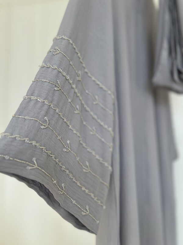 Glimmer Abaya in Gray with Hijab