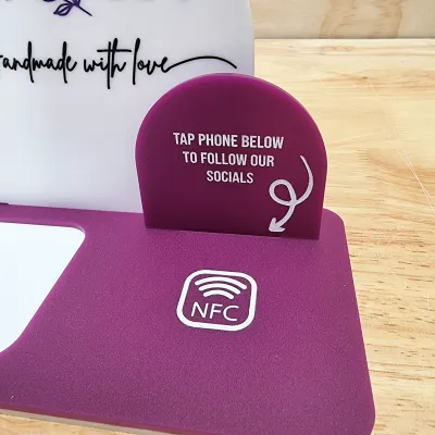 SQUARE DOCK WITH NFC INTEGRATED