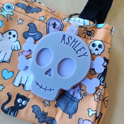 Skull &amp; Crossbones Personalised Tag