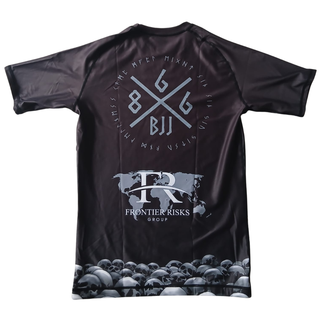 866 Conquer Rashguard