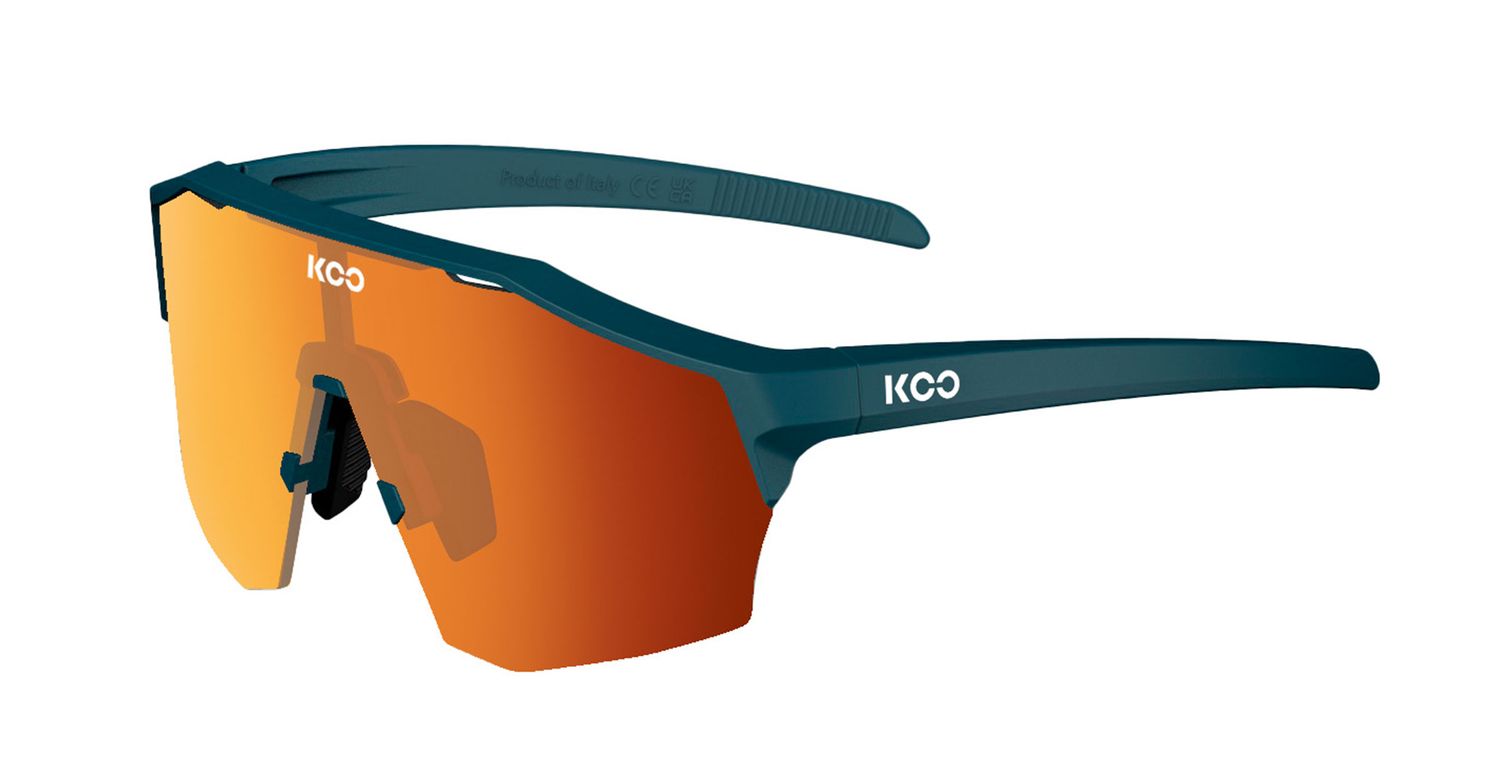 KOO avvolgente blu scuro con lenti fotocromatiche rosso, adatto per chi va in bici.