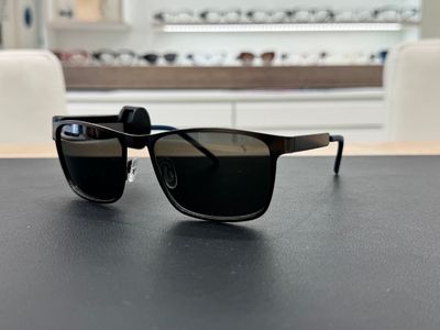 Pigreco da sole squadrati nero