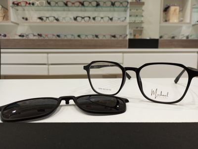 Michael Optical rotondo nero con clip-on Michael Optical rotondo nero con clip-on