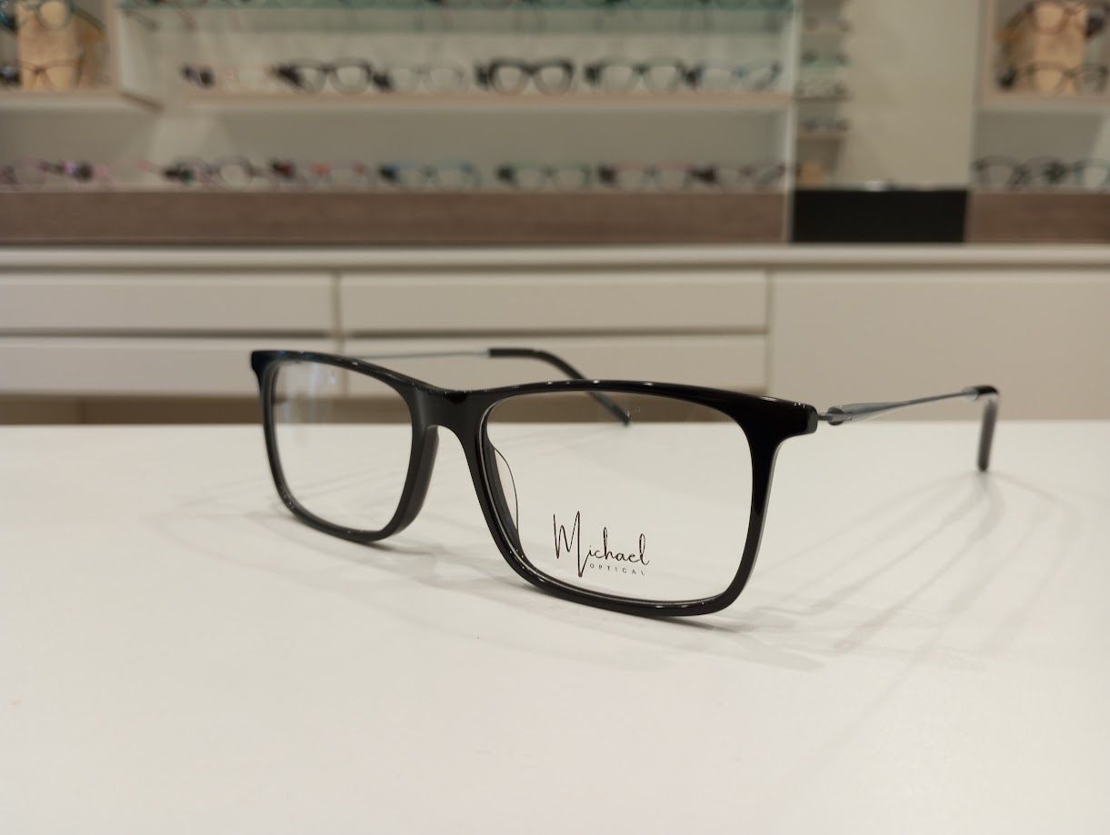 Michael Optical squadrato nero con asta a Z