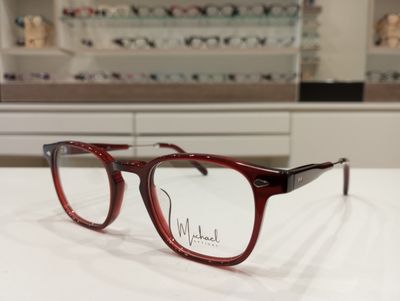 Michael Optical rotondo rosso con asta regolabile Michael Optical rotondo rosso con asta regolabile