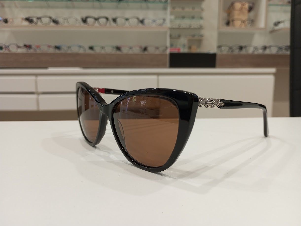 Michael Optical da sole a gatto nero con forma a fiore sull'asta