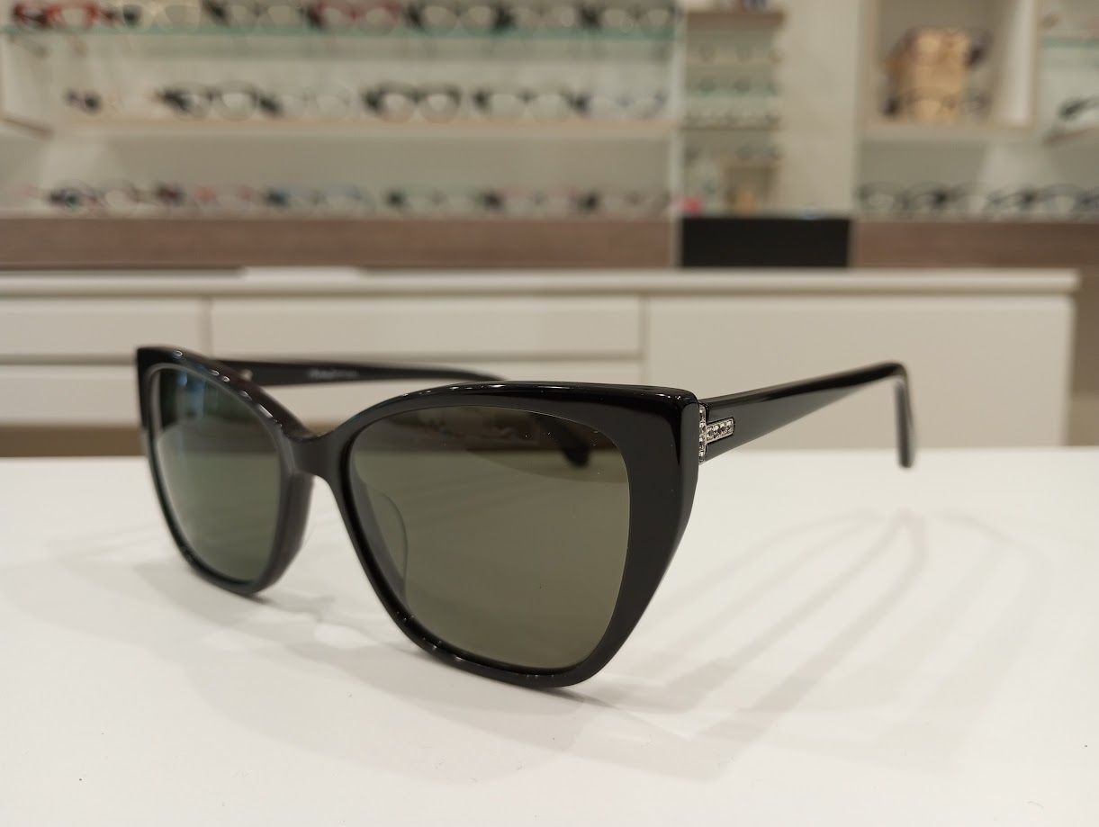 Michael Optical da sole a gatto nero con brillanti