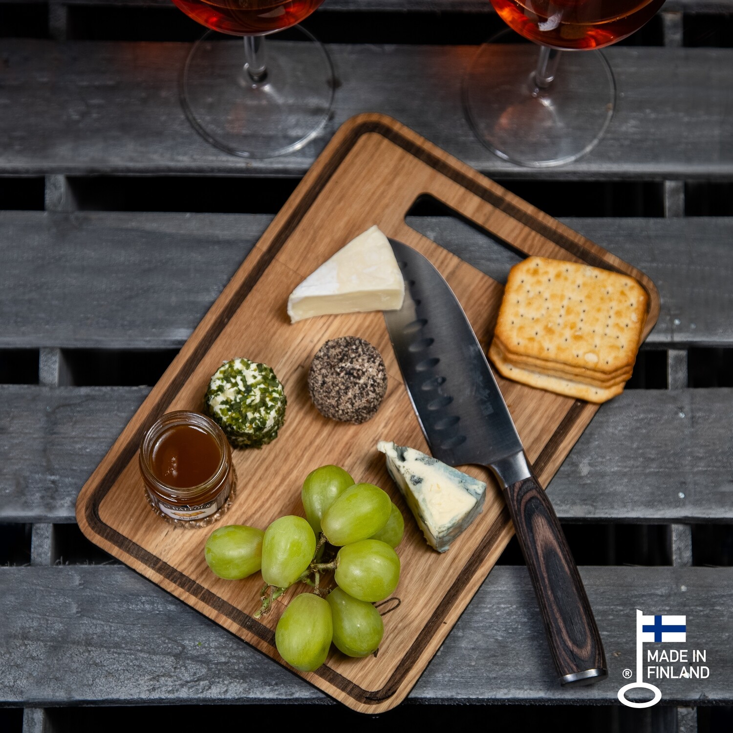 Tammi tarjoilulaudat 4kpl setti omalla tekstillä tai logolla