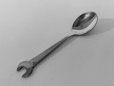 A FREE Wrench Teaspoon with every Art Mug! (Promo until Feb. 28)