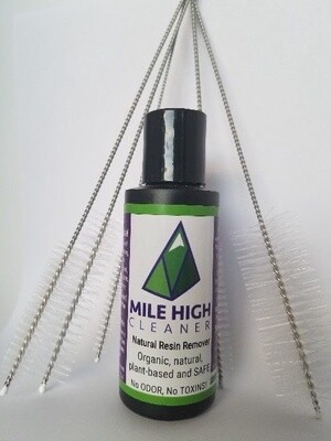 Mile High Pipe Cleaning Kit (2oz bottle and 5 brushes)