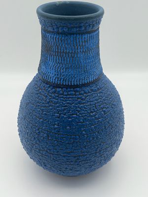 Sky Blue Crackle Vase with Detailed Neck