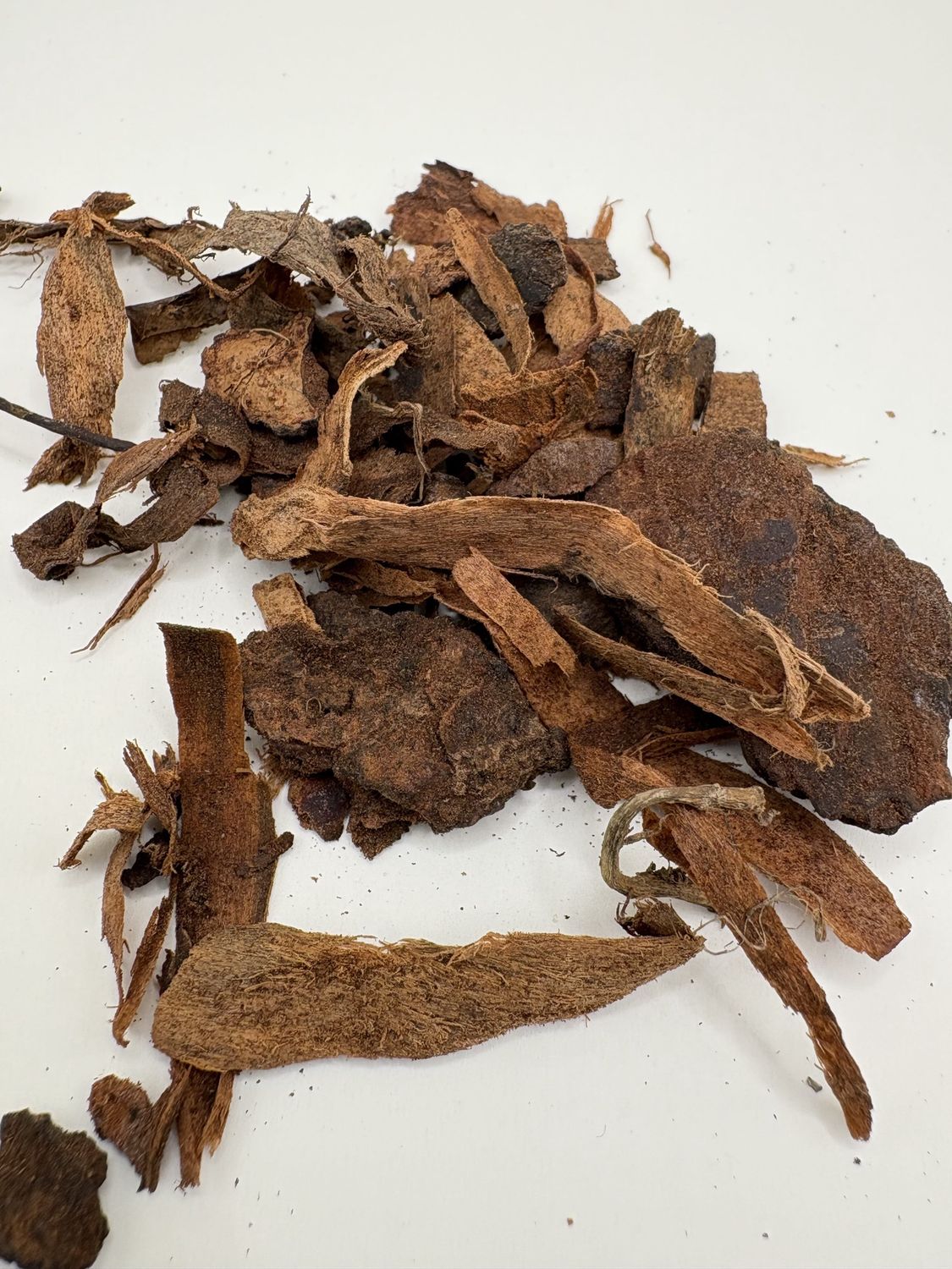 Storax Bark (Turkish Sweetgum) – 1 oz