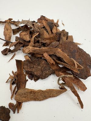 Storax Bark (Turkish Sweetgum) – 1 oz