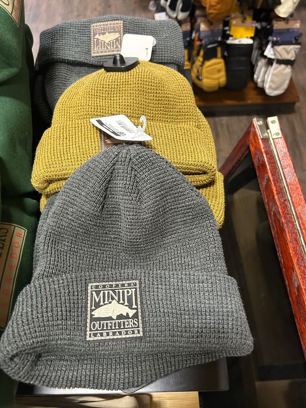 Minipi Cuffed Beanie