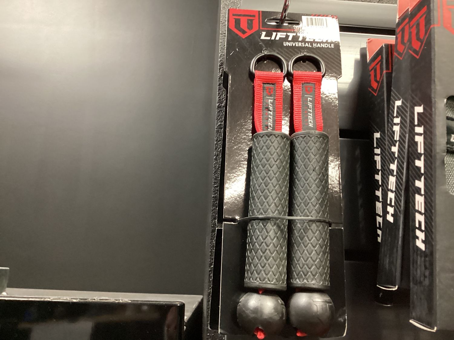 Universal Handle